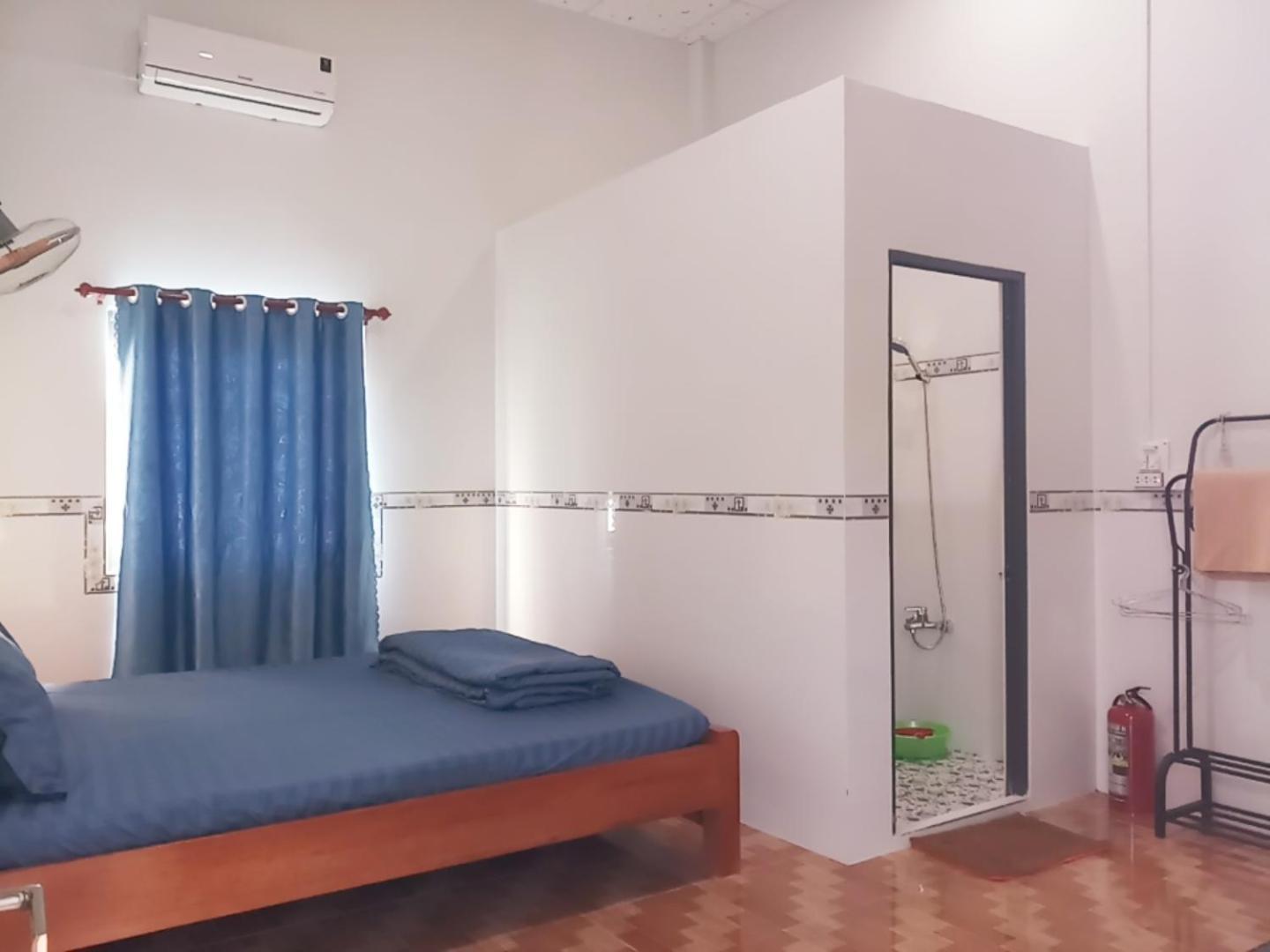 Duc Phat Homestay Кат Тиен Екстериор снимка