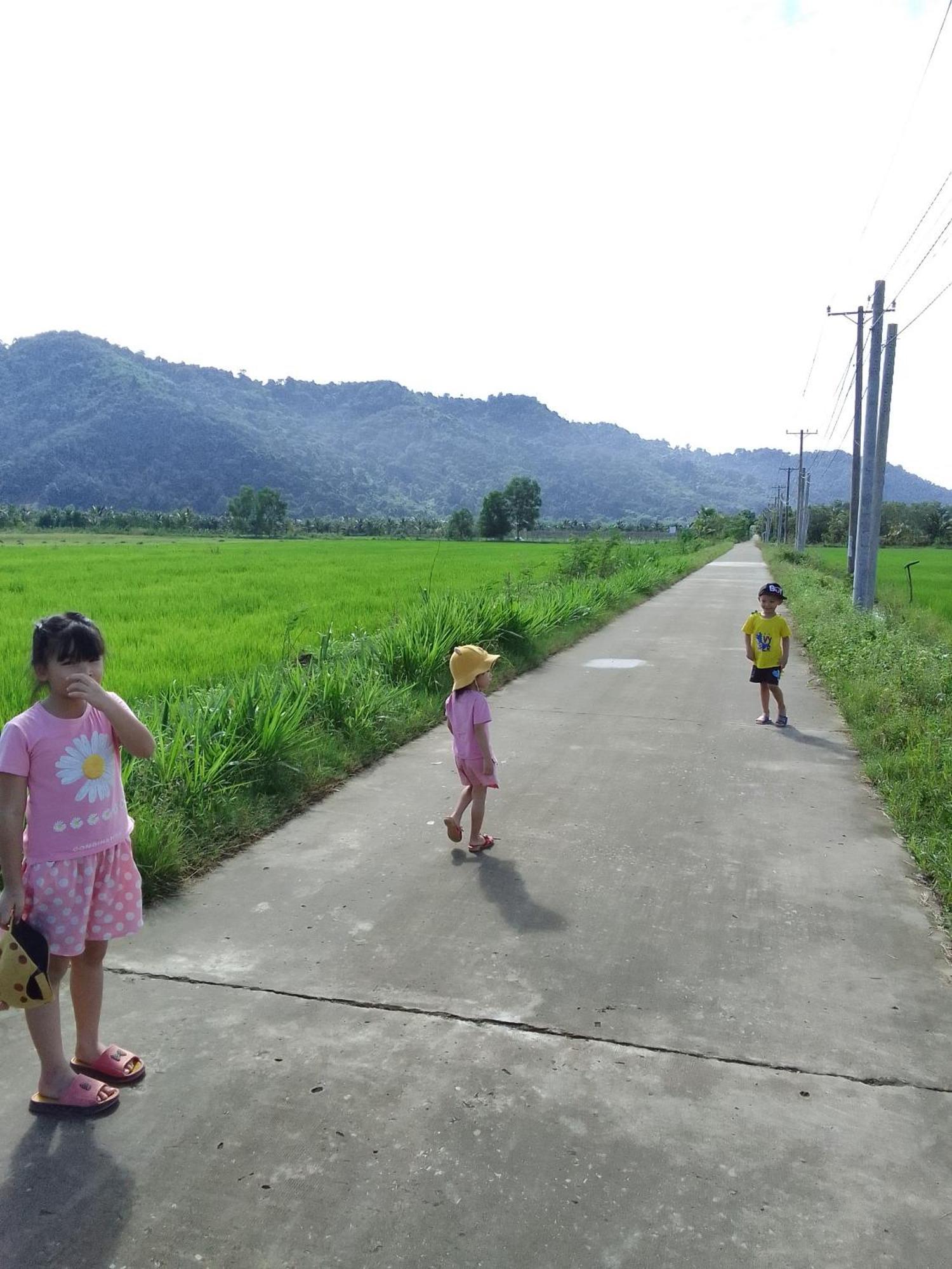 Duc Phat Homestay Кат Тиен Екстериор снимка